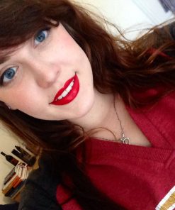 Son- Guerlain- mau- 820- Rouge- Parade