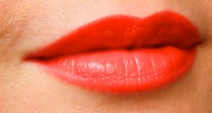 Son- ysl- mau- 15- Extremel- Coral