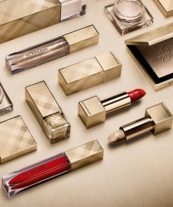 son- burberry- kisses