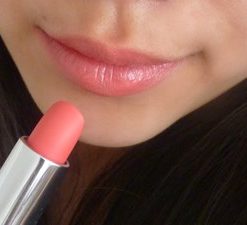 son-lancome-rouge-in-love-132m