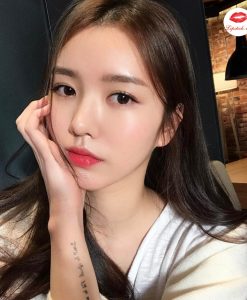 tom-ford-mau-hong-cam (1)