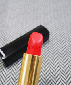 son-chanel-rouge-allure-velvet-mau-57