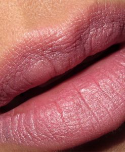 Son Nars Bangkok lên môi