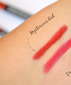 Vệt son Nars Velvet Matte Lip Pencil Mysterious Red
