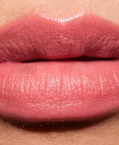 Son Nars Montego Bay lên môi