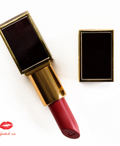 son-tom-ford-mini-02-dominic-lips-and-boys