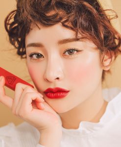 Son 3CE Red Recipe Màu 214 lên môi