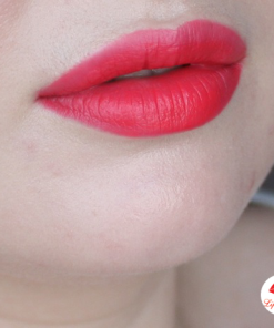 burberry-29-bright-crimson-liquid-lip-velvet