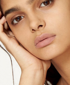 son-burberry-light-nude