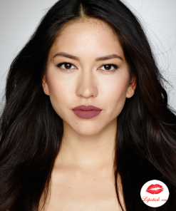 mau-son-charlotte-tilbury-hollywood-lips-show-girl