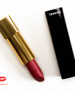 son-chanel-rouge-allure-velvet-58-rouge-vie
