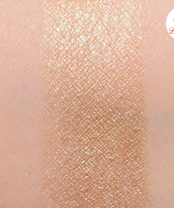 Swatch son MAC Warm Ice