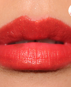 mau-son-mac-dozen-carnations