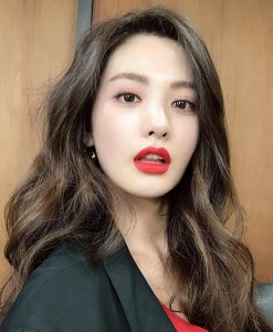 son-ysl-rouge-tatouage-01