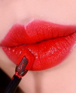 son-ysl-tatouage-couture-01