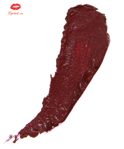 chat-son-charlotte-tilbury-night-crimson