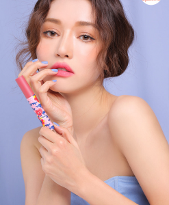 son-3ce-maison-kitsune-velvet-lip-tint-Strawberry-Delight