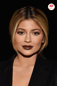 Son Bourjois 23 Chocolat corset