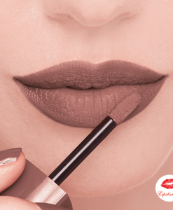 son-bourjois-rouge-edition-velvet-32-Trop-Brunche