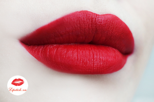 Review Son Make Up Forever M400 True Red