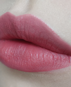 Son Nyx Soft Matte Lip Cream Cannes