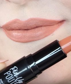 nyx-Sophisticated-pin-up