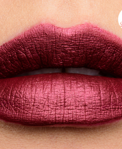 nyx-liquid-suede-biker-Babe