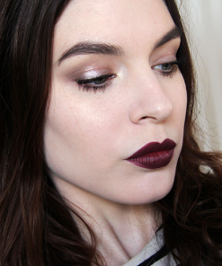 nyx-matte-lipstick-dark-era
