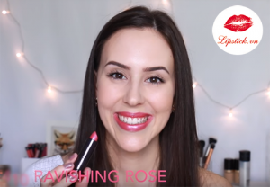 Nổi Bật Với Son Covergirl Màu Hồng Tím Ánh Nhũ