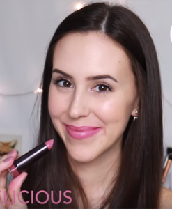 Son Covergirl Màu Tím Cánh Sen