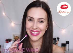 Đẹp Khắc Khoải Với Son Covergirl Màu Tím Trầm