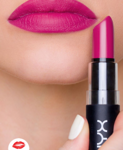 son-li-nyx-matte-lipstick-Sweet-Pink