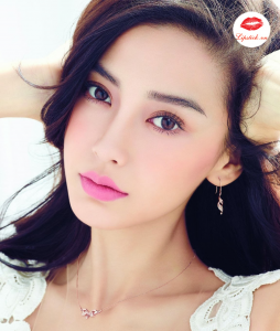 Son NYX Velvet Matte Unicorn Fur