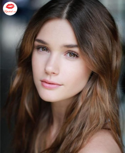 son Maybelline 682 Blushing Pout