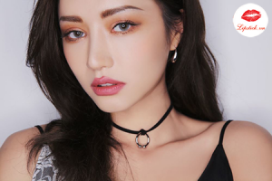 Duyên Dáng Với Son Clinique Màu Hồng Trầm