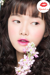 Đầy Mộng Mơ Với Son Clinique Màu Tím Hồng