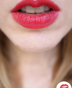 Son Lipstick Queen Màu Đỏ Táo