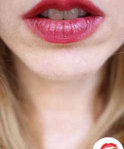 Son Lipstick Queen Saint Màu Đỏ Rượu