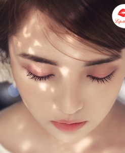 Son Lipstick Queen Saint Màu Hồng Đất