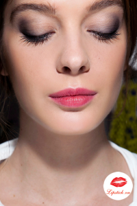 Đầy Thời Thượng Với Son Lipstick Queen Saint Màu Hồng Fuchsia
