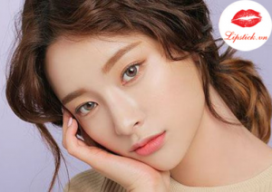Thanh Thuần Với Son Lipstick Queen Silver Screen Màu Hồng Nude