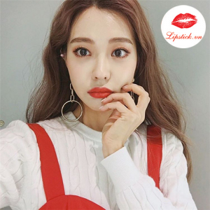 Tinh Nghịch Với Son Lipstick Queen Sinner Màu Đỏ Cam