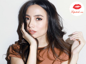Đẹp Dịu Dàng Với Son Lipstick Queen Sinner Màu Hồng Đào