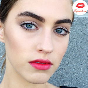 Duyên Phơi Phới Với Son Lipstick Queen Sinner Màu Hồng Fuchsia