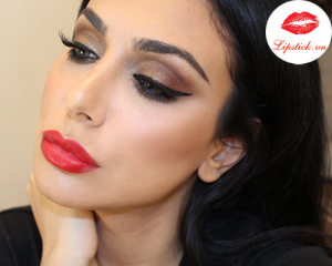 Rạng Rỡ Với Son Lipstick Queen Velvet Rope Màu Đỏ Thuần