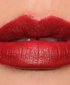 son-maybelline-mau-divine-wine