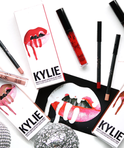 Thương Hiệu Kylie Cosmetic