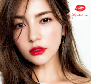 Cuốn Hút Với Son Shu Uemura Màu Đỏ Tươi