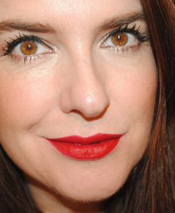 Son Dolce & Gabbana Màu Đỏ Lạnh