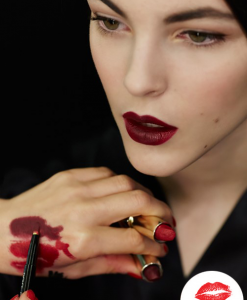 Son Dolce & Gabbana Màu Đỏ Nâu